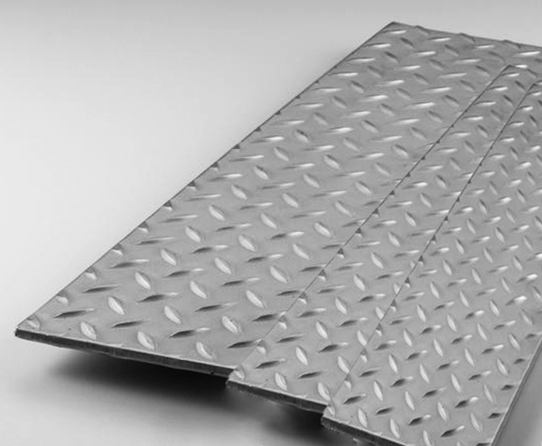 diamond-floor-plate